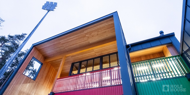 Построенные объекты Спортивный комплекс из клееного бруса в парке Малевича Барвиха Holz House 17